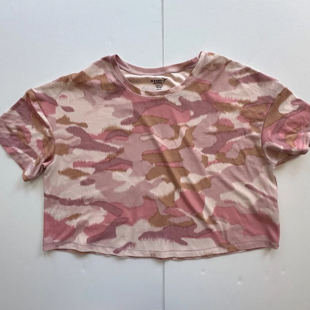Old Navy Active Pink Camo Short Sleeve Crop Top Girls XXL 18